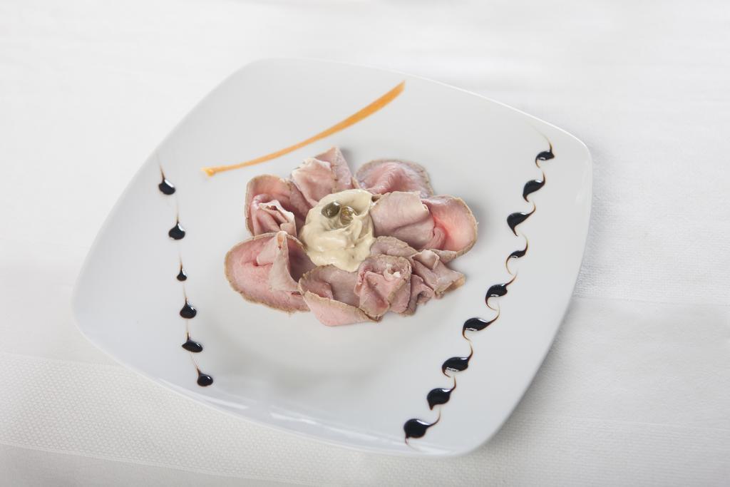 Residence Caffe Savona 알바 외부 사진
